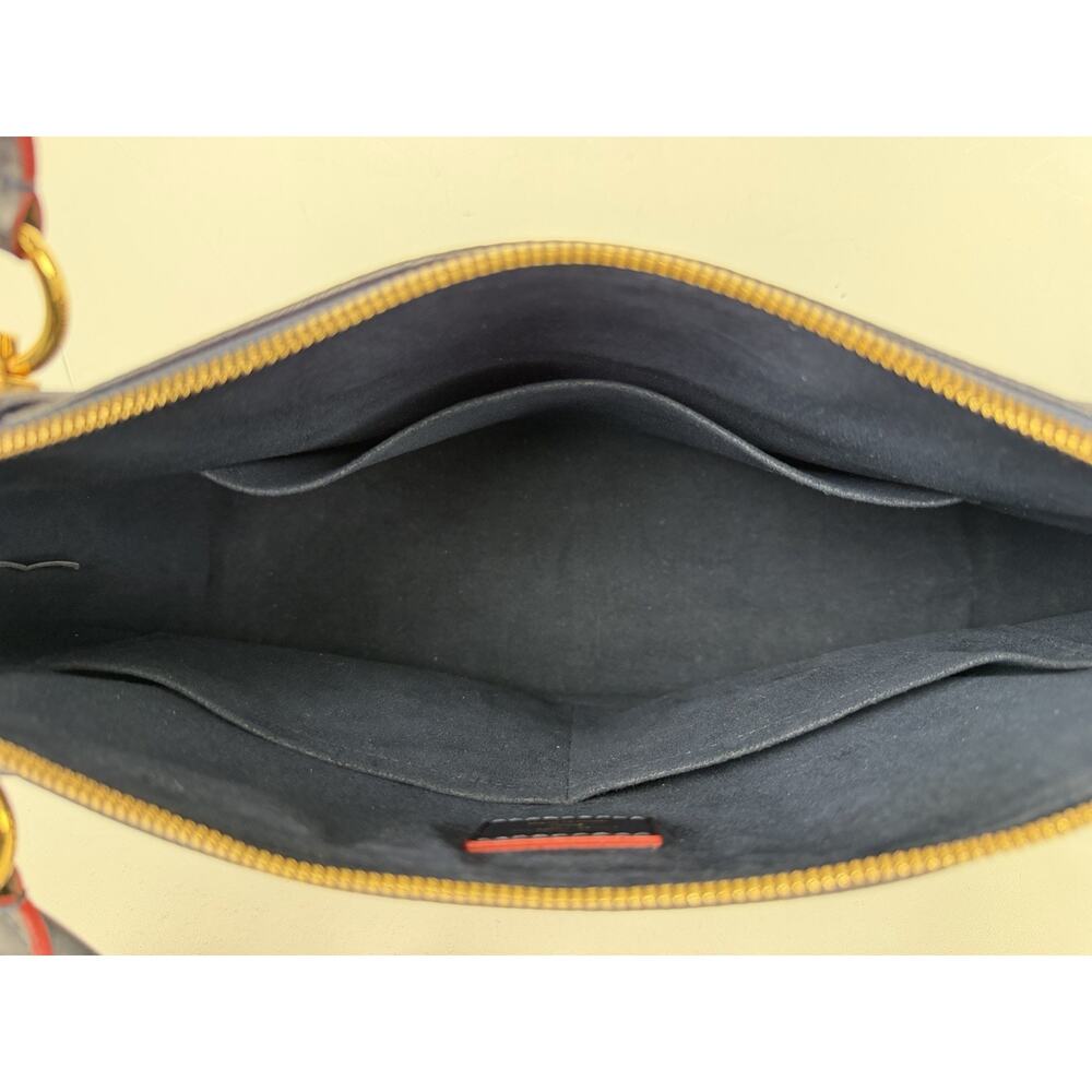 Louis Vuitton V Tote Shoulder Bag MM in LV Monogram Empreinte Leather 2019 S21 - Picture 13 of 16